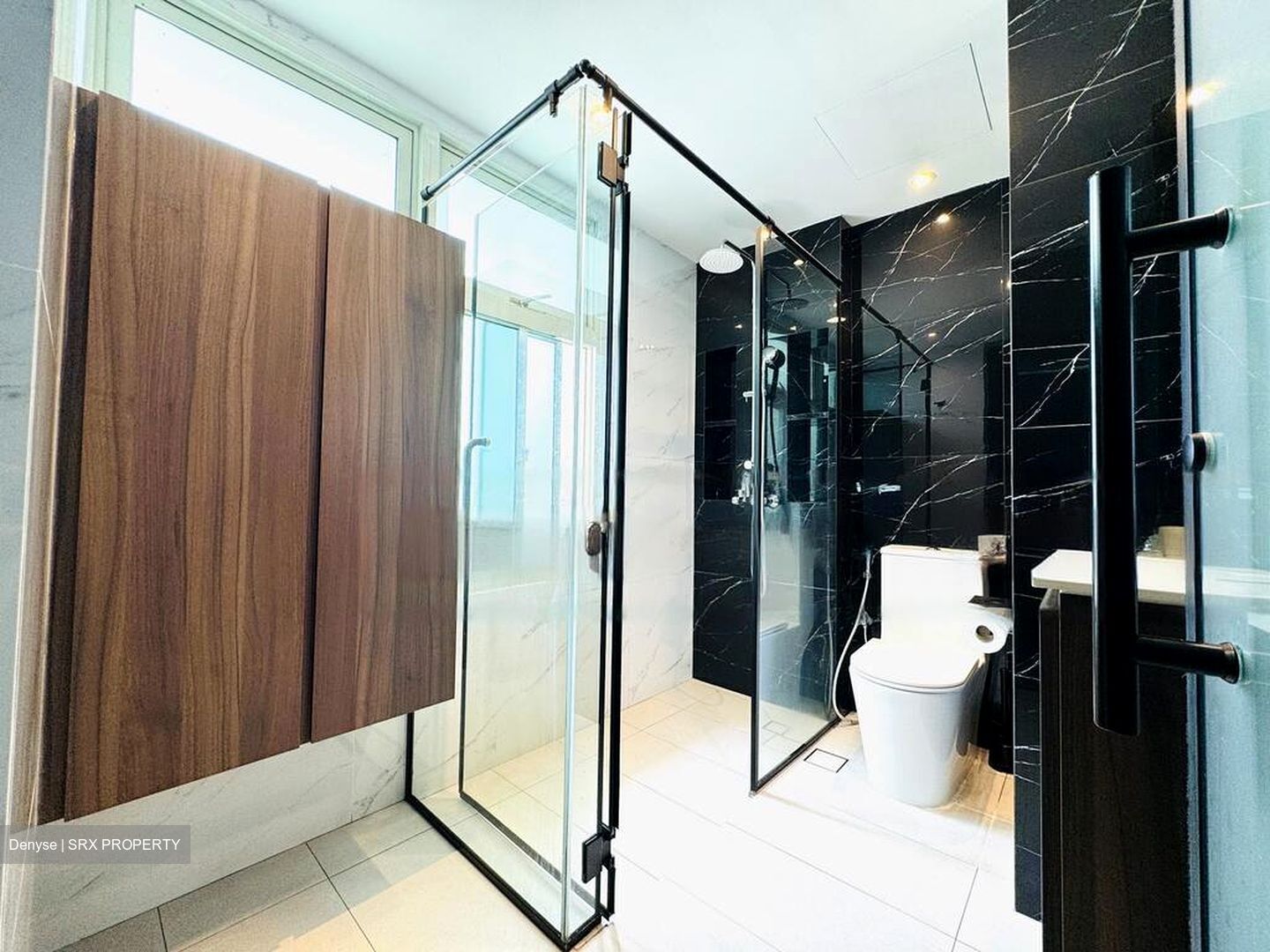 Queens (D3), Condominium #484196311